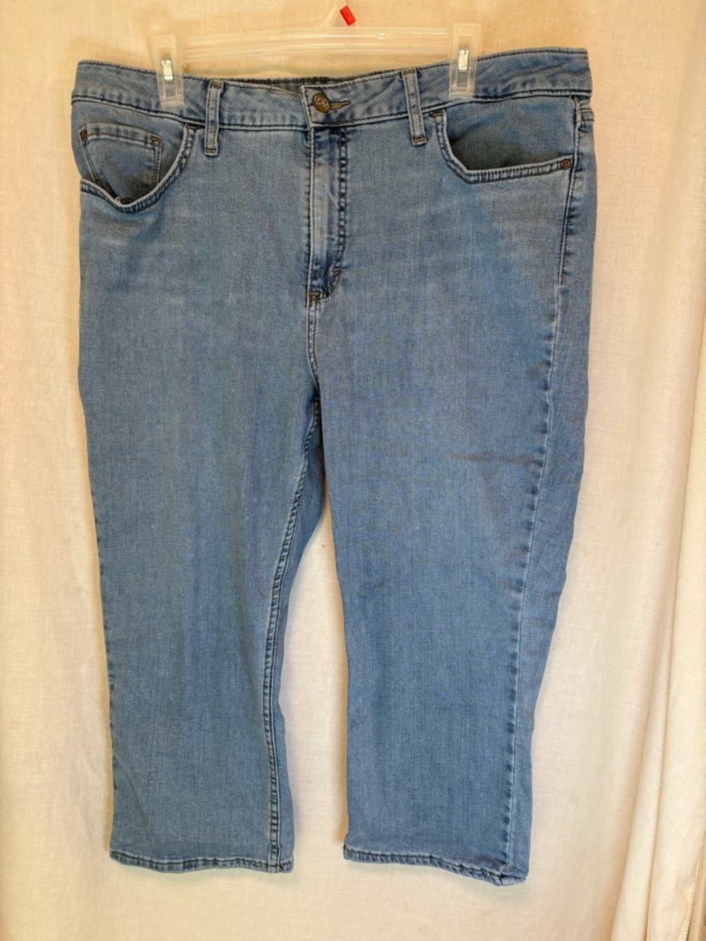 Lee Jeans Denim Capris Light Wash Women’s 18M Stretch